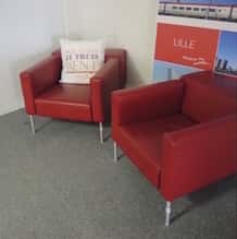 aankoop verkoop materiaal overheid stoelen wachtkamer office thalis